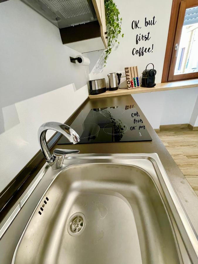 سان جيوفانّي لوباتوتو Green House Verona - Appartamento Comfort المظهر الخارجي الصورة